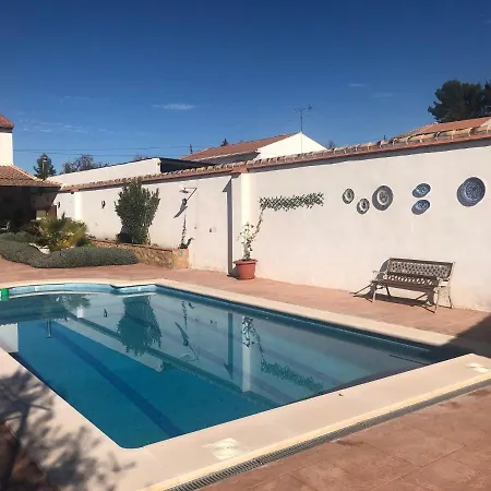 Chalet Embalse Bermejales Arenas del Rey Exterior photo